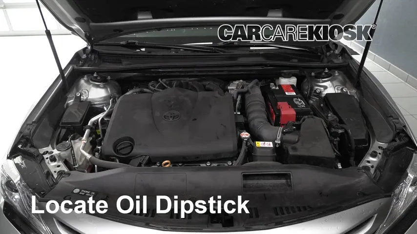 2020 Toyota Camry XSE 3.5L V6 Huile Vérifier le niveau de l'huile